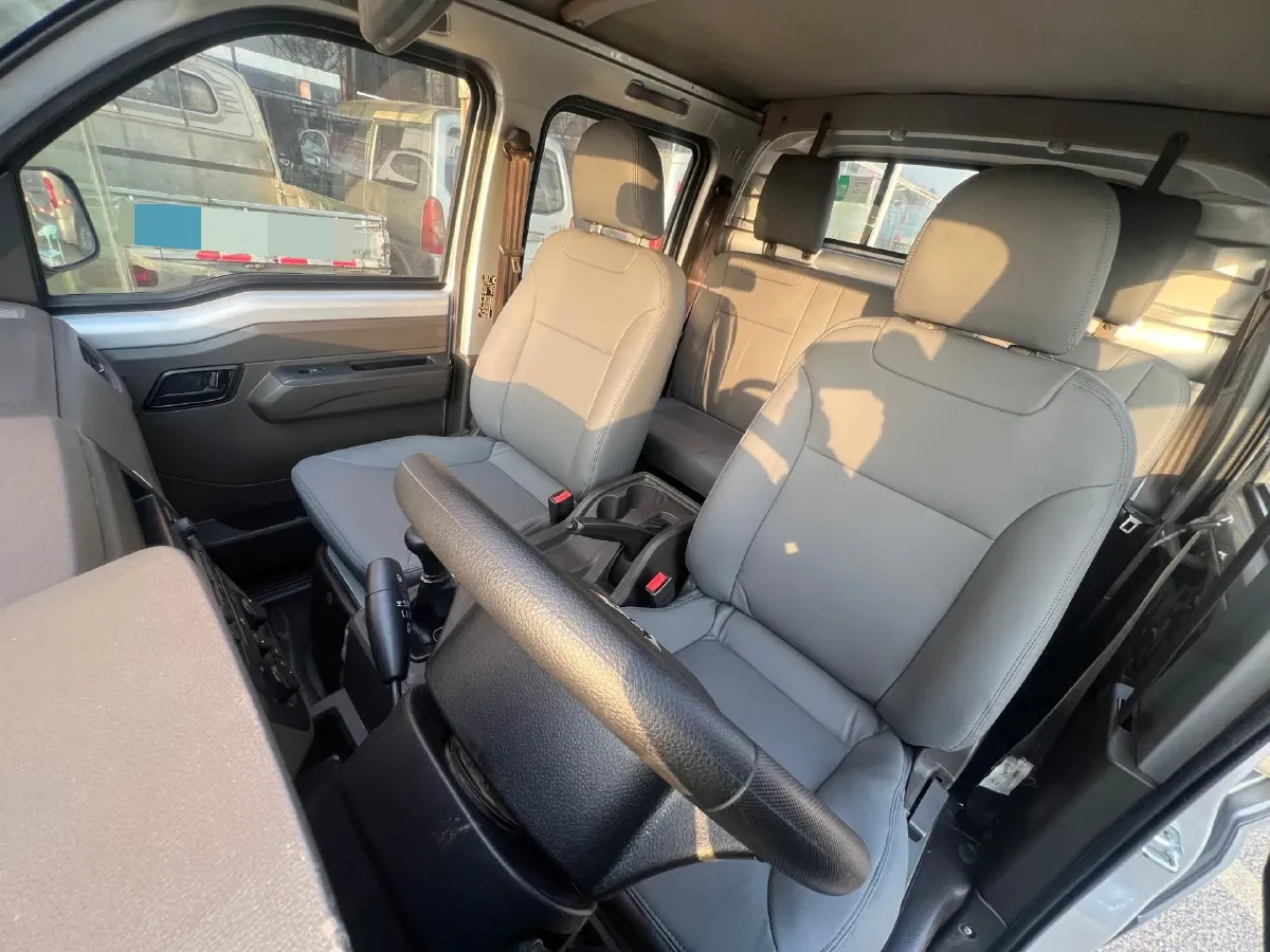 2019 WuLing RongGuang New Truck 1.8L 133HP L4 5MT,autocango,china used car exporter,china ev exporter,chinese used car exporter,chinese used ev exporter