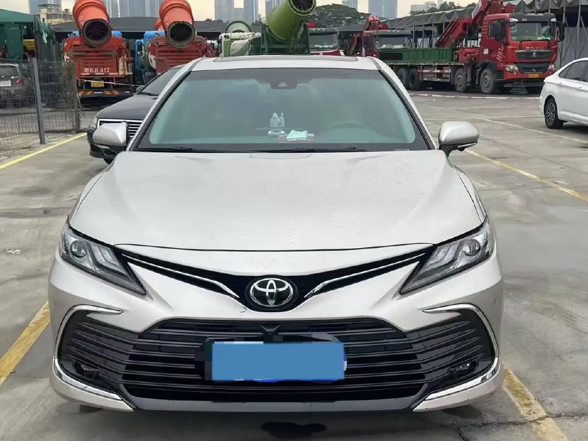 2021 Toyota Camry 2.5L 209HP L4 8AT,autocango,china used car exporter,china ev exporter,chinese used car exporter,chinese used ev exporter
