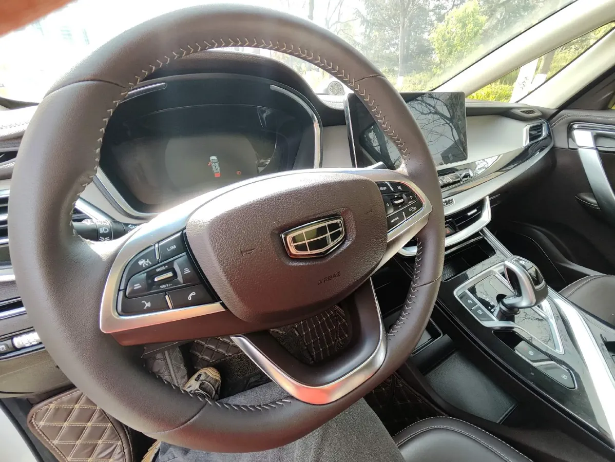 2019 Geely JiaJi 1.5T 177HP L3 7DCT,autocango,china used car exporter,china ev exporter,chinese used car exporter,chinese used ev exporter