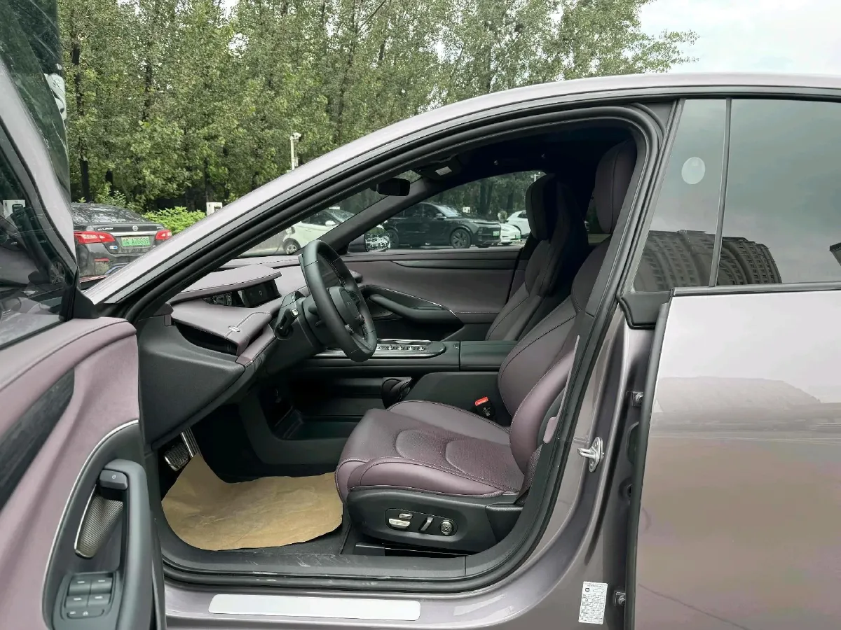 2024 MI SU7 BEV 101KWH,autocango,china used car exporter,china ev exporter,chinese used car exporter,chinese used ev exporter