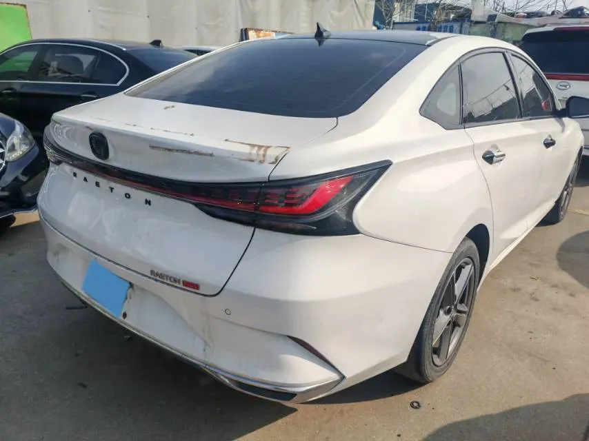 2023 ChangAn Raeton Plus 1.5T 188HP L4 7DCT,autocango,china used car exporter,china ev exporter,chinese used car exporter,chinese used ev exporter