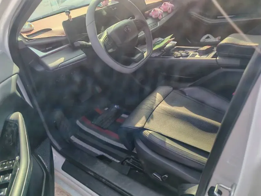 2023 ChangAn Raeton Plus 1.5T 188HP L4 7DCT,autocango,china used car exporter,china ev exporter,chinese used car exporter,chinese used ev exporter