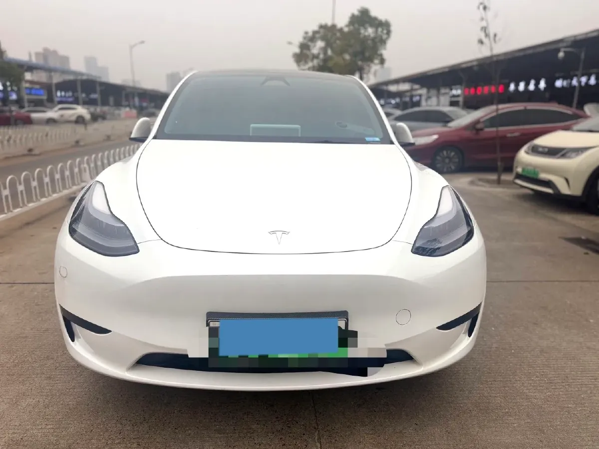 2024 Iveco OuSheng BEV 77.28KWH,autocango,china used car exporter,china ev exporter,chinese used car exporter,chinese used ev exporter