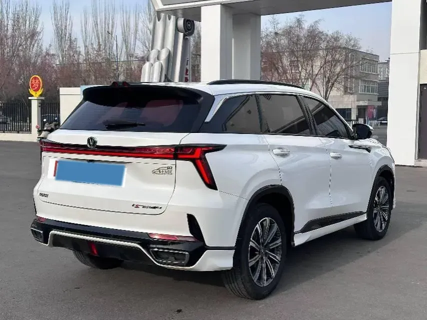 2024 ChangAn CS75 Plus 1.5T 188HP L4 8AT,autocango,china used car exporter,china ev exporter,chinese used car exporter,chinese used ev exporter