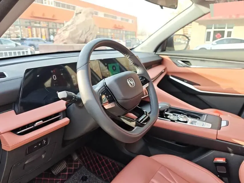 2024 ChangAn CS75 Plus 1.5T 188HP L4 8AT,autocango,china used car exporter,china ev exporter,chinese used car exporter,chinese used ev exporter