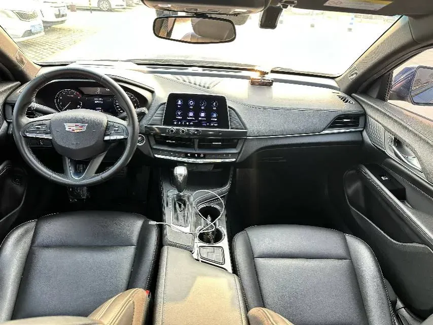 2020 Cadillac CT4 2.0T 237HP L4 8AT,autocango,china used car exporter,china ev exporter,chinese used car exporter,chinese used ev exporter