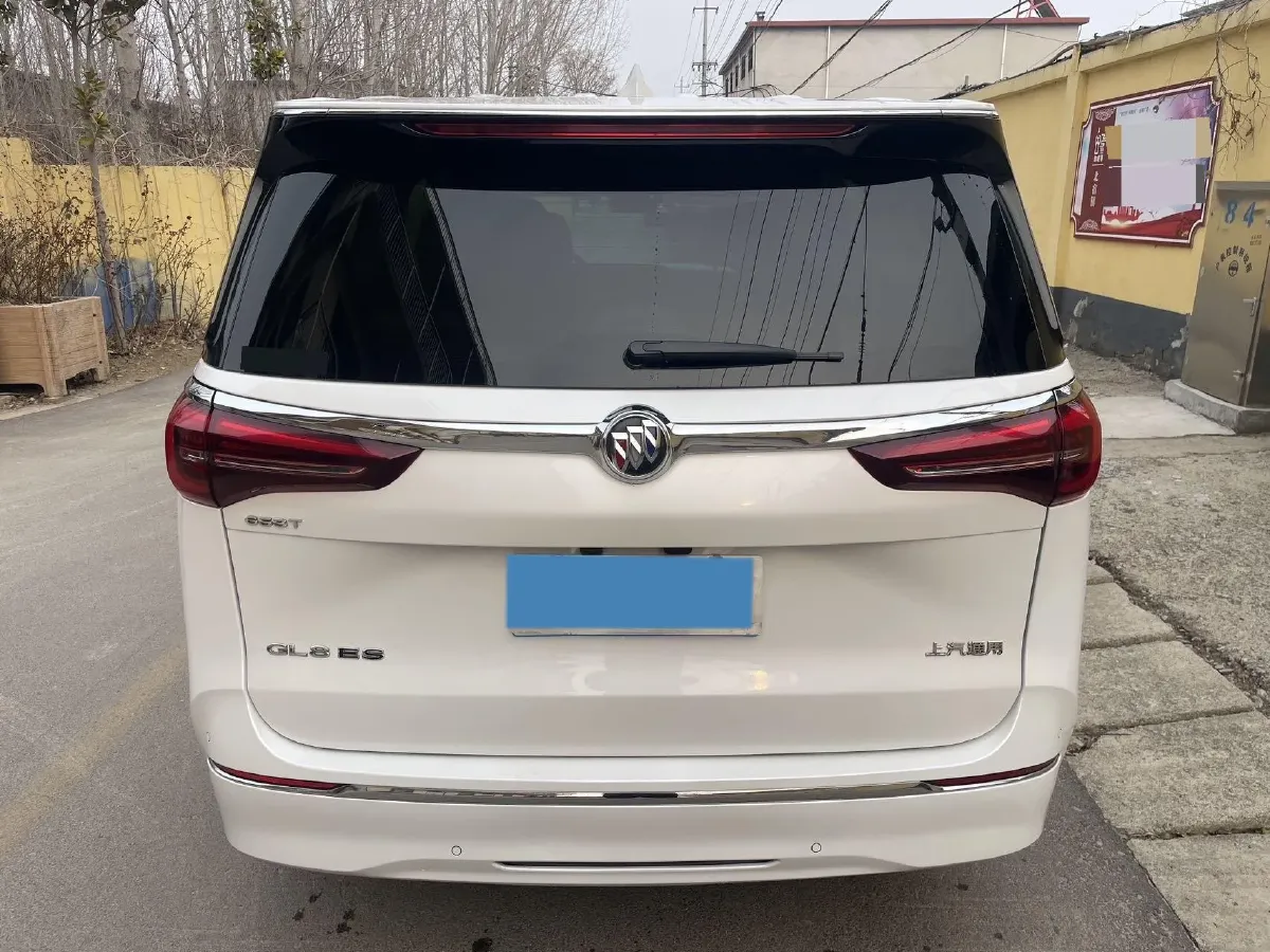 2021 Buick GL8 2.0T 237HP L4 9AT,autocango,china used car exporter,china ev exporter,chinese used car exporter,chinese used ev exporter