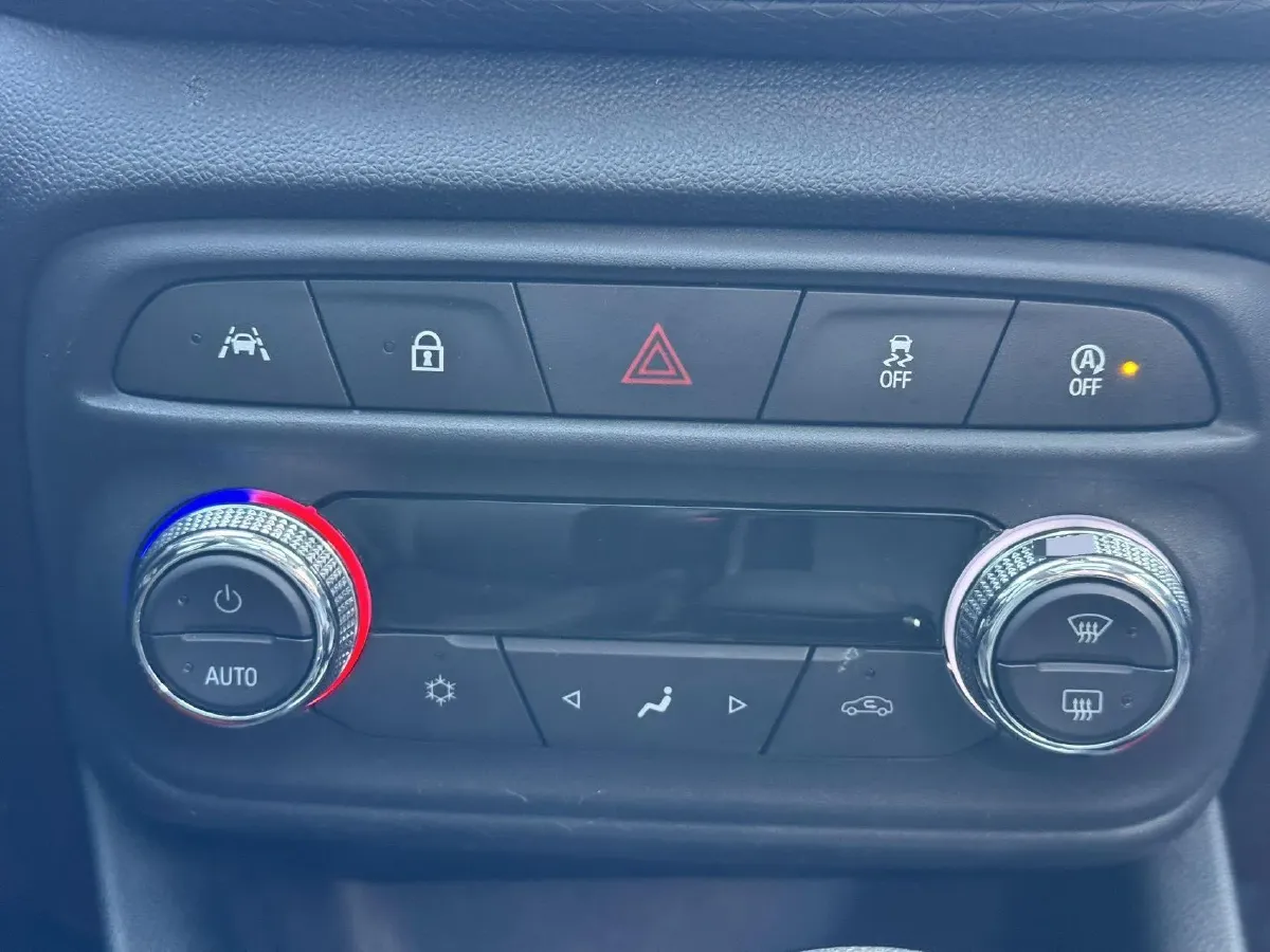 2021 Chevrolet Trax 1.3T 165HP L3 CVT,autocango,china used car exporter,china ev exporter,chinese used car exporter,chinese used ev exporter