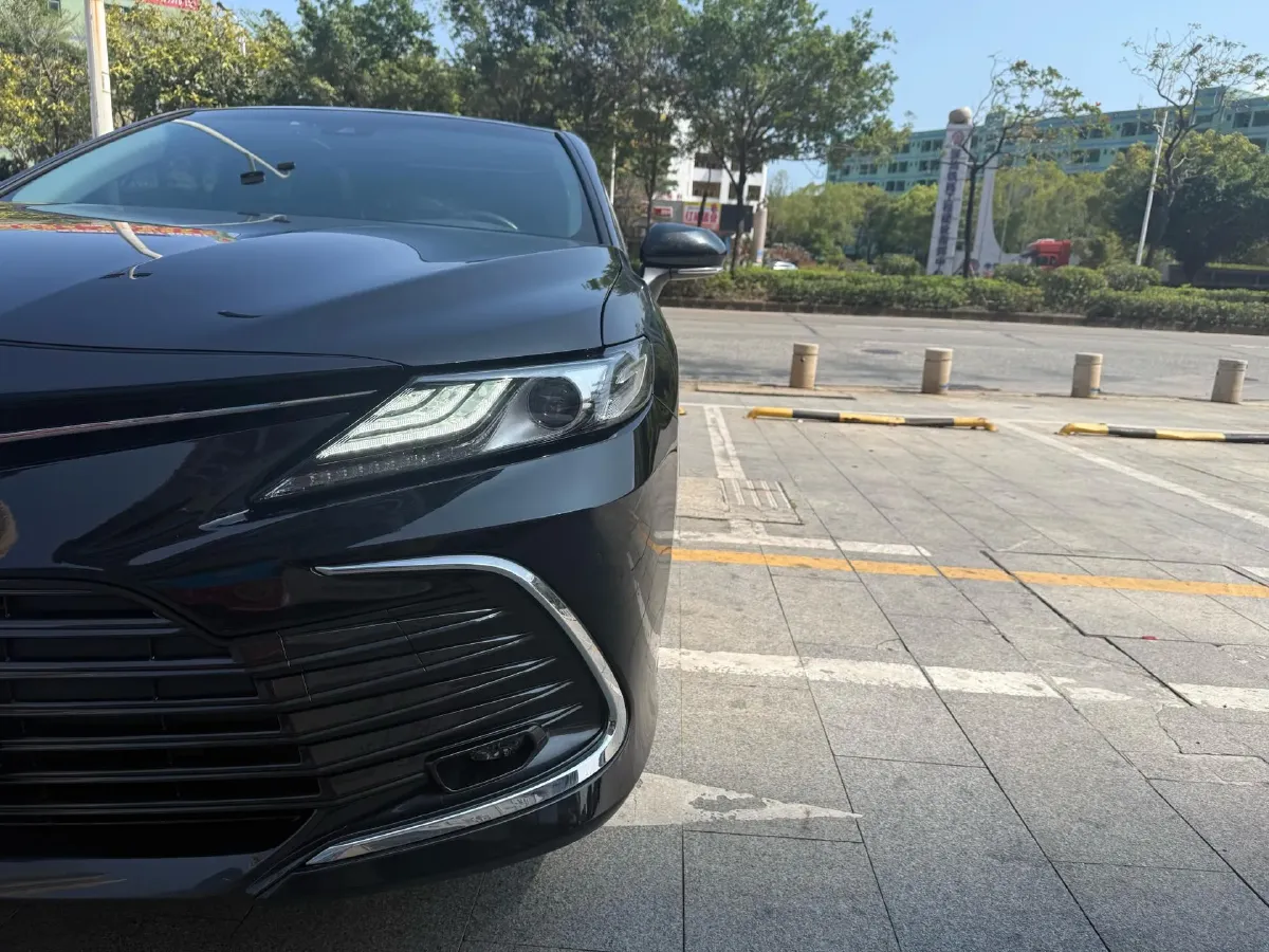 2021 Toyota Camry 2.5L 209HP L4 8AT,autocango,china used car exporter,china ev exporter,chinese used car exporter,chinese used ev exporter