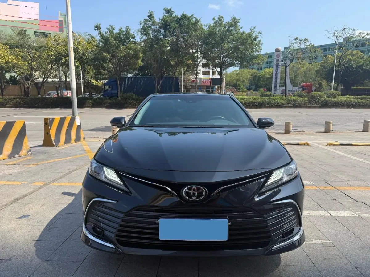 2021 Toyota Camry 2.5L 209HP L4 8AT,autocango,china used car exporter,china ev exporter,chinese used car exporter,chinese used ev exporter