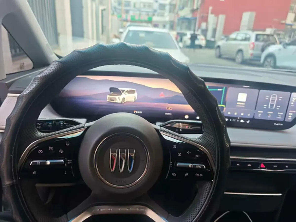 2025 Buick GL8 2.0T 237HP L4 9AT,autocango,china used car exporter,china ev exporter,chinese used car exporter,chinese used ev exporter