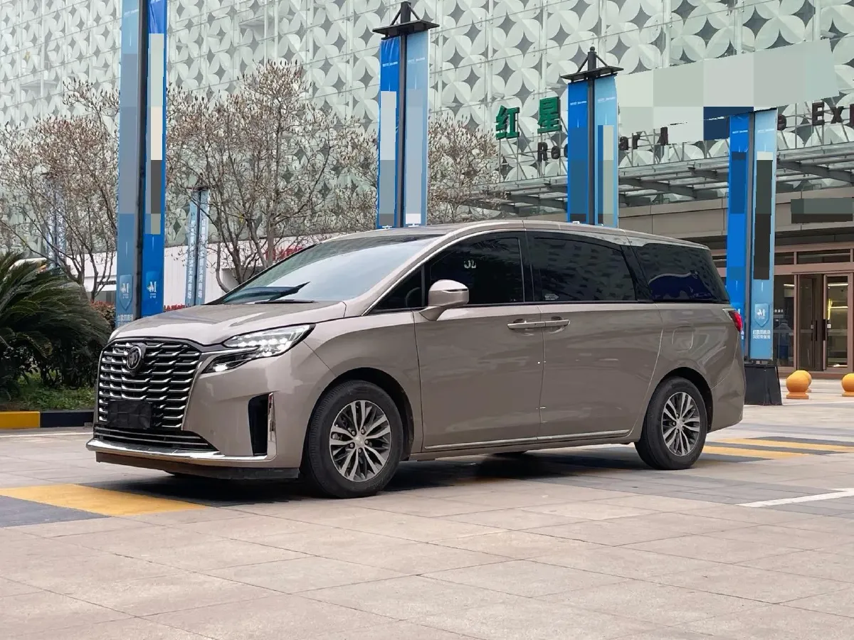 2023 Buick GL8 2.0T 237HP L4 9AT,autocango,china used car exporter,china ev exporter,chinese used car exporter,chinese used ev exporter