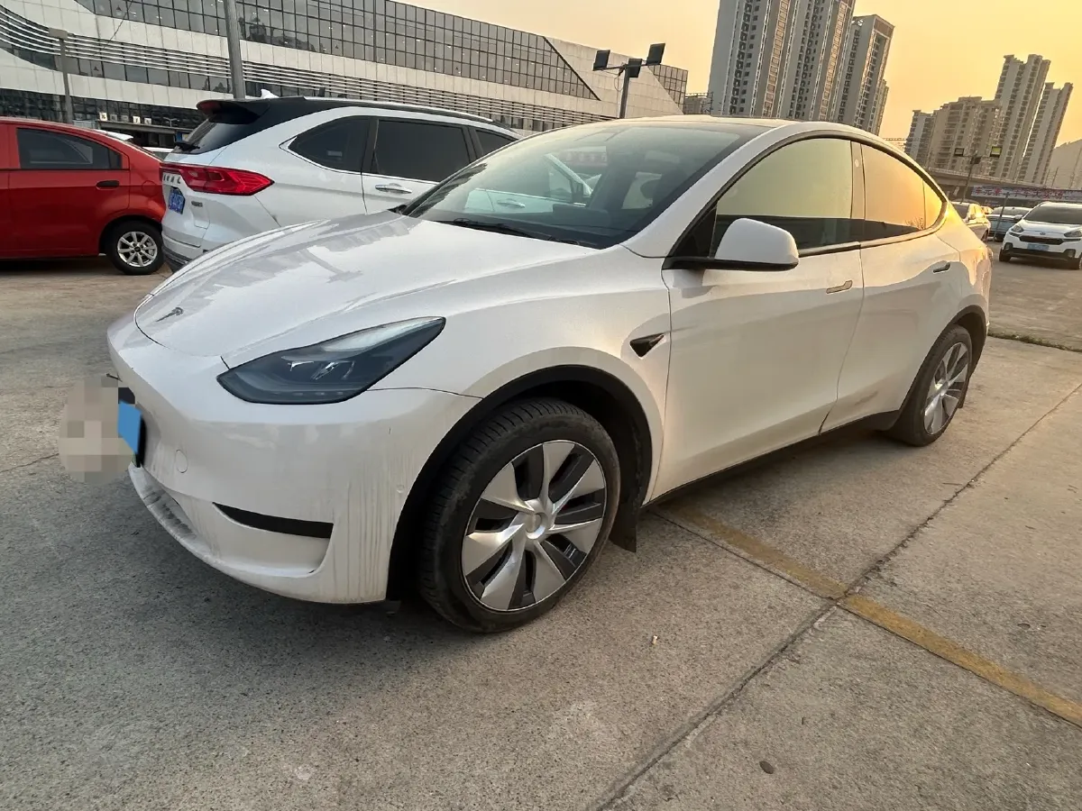 2022 Tesla Model Y BEV 60KWH,autocango,china used car exporter,china ev exporter,chinese used car exporter,chinese used ev exporter
