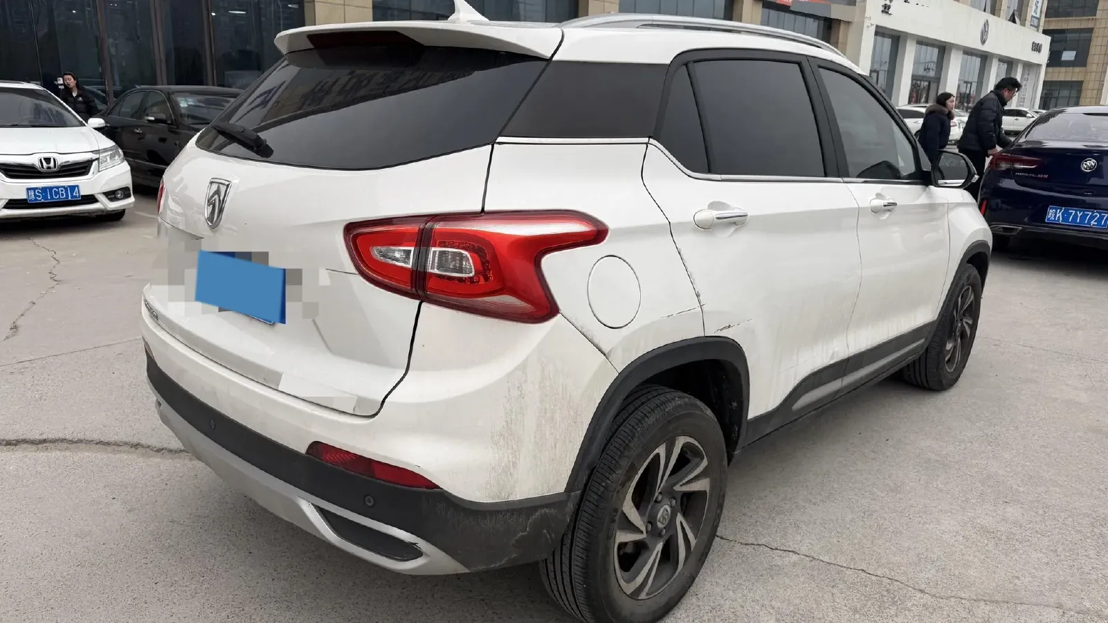 2017 BaoJun 510 1.5L 112HP L4 6MT,autocango,china used car exporter,china ev exporter,chinese used car exporter,chinese used ev exporter