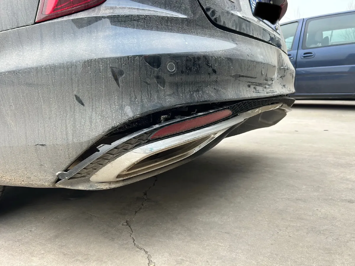 2025 HongQi H5 1.5T 169HP L4 1DHT Hybrid,autocango,china used car exporter,china ev exporter,chinese used car exporter,chinese used ev exporter