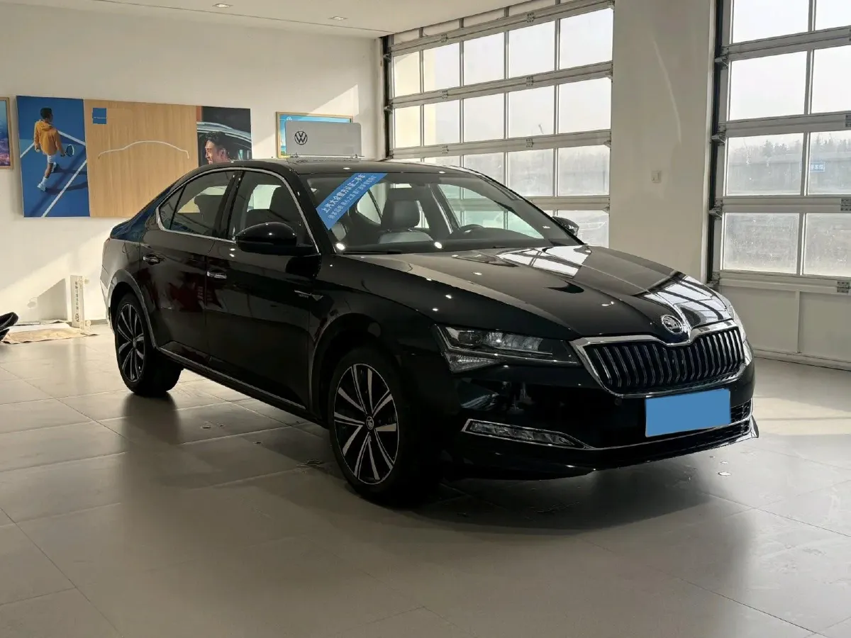 2024 Skoda Superb 1.4T 150HP L4 7DCT,autocango,china used car exporter,china ev exporter,chinese used car exporter,chinese used ev exporter
