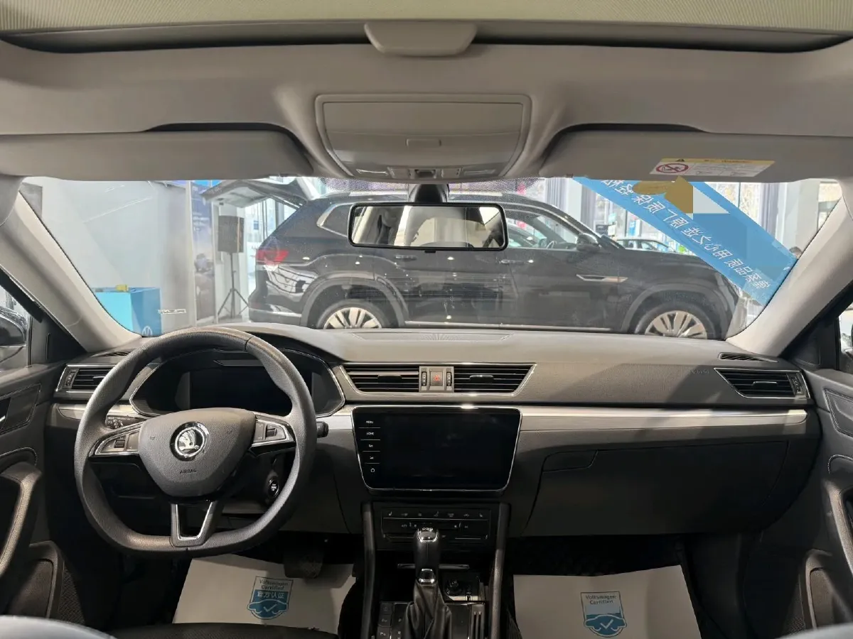 2024 Skoda Superb 1.4T 150HP L4 7DCT,autocango,china used car exporter,china ev exporter,chinese used car exporter,chinese used ev exporter