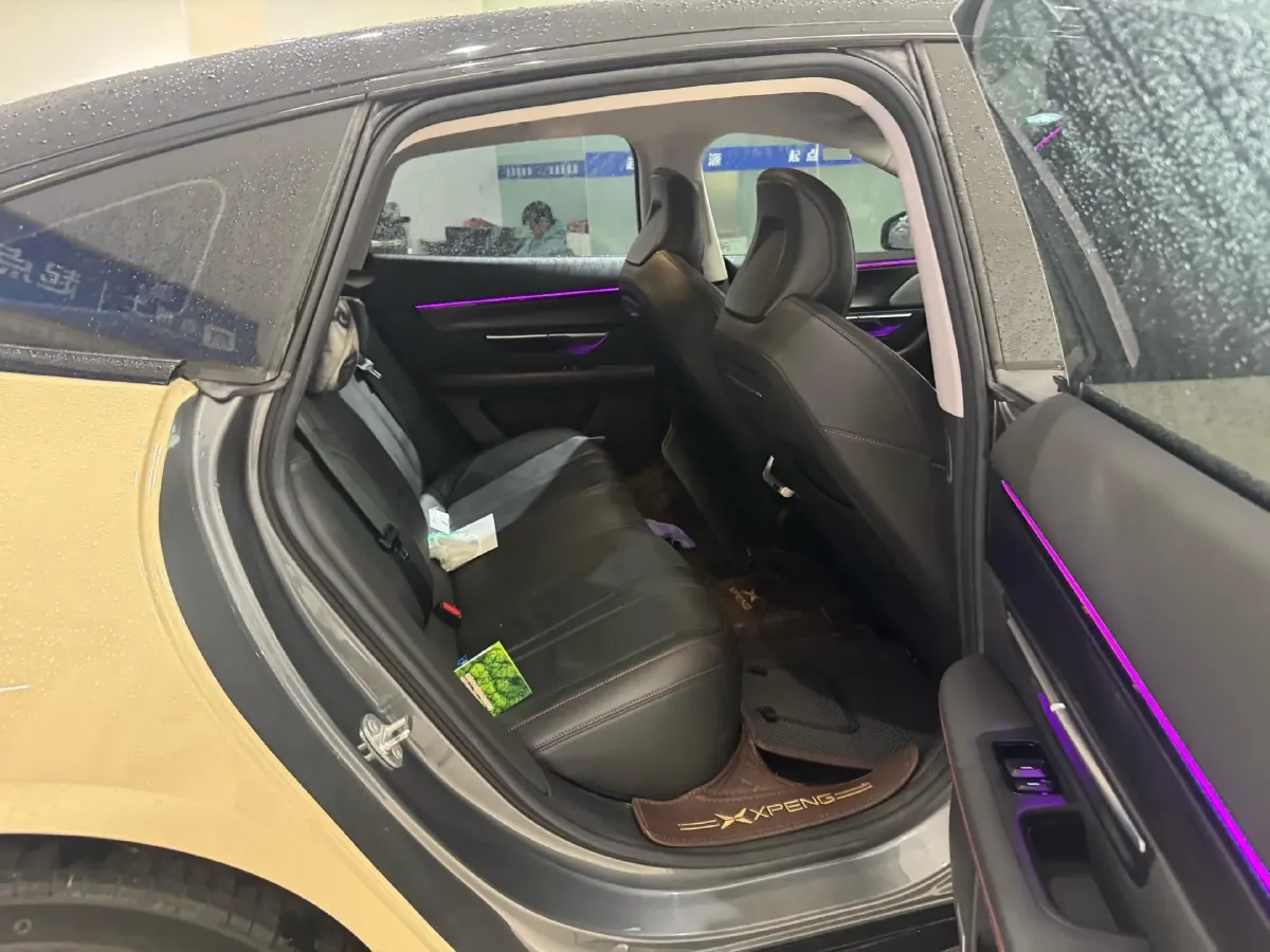 2020 Xpeng P7 BEV 70.8KWH,autocango,china used car exporter,china ev exporter,chinese used car exporter,chinese used ev exporter