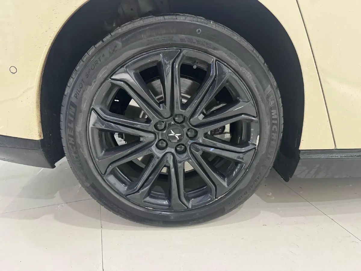 2020 Xpeng P7 BEV 70.8KWH,autocango,china used car exporter,china ev exporter,chinese used car exporter,chinese used ev exporter