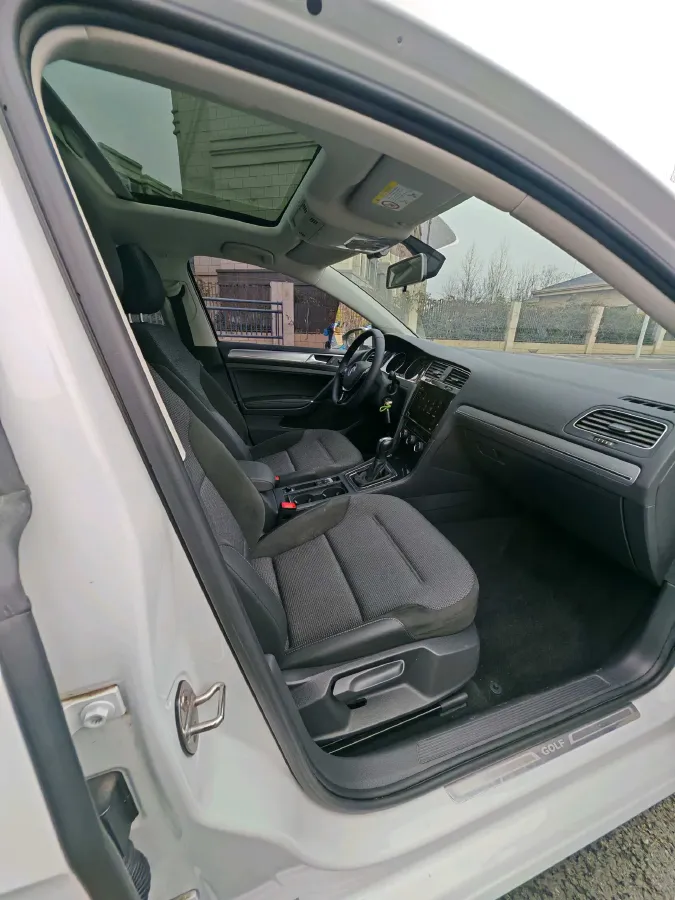 2019 Brilliance Auto V7 1.8T 231HP L4 7DCT,autocango,china used car exporter,china ev exporter,chinese used car exporter,chinese used ev exporter