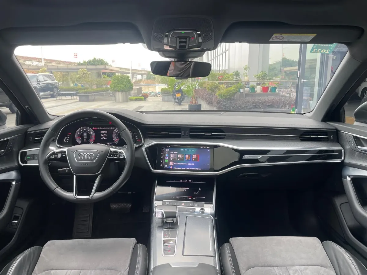 2020 Audi A6L 2.0T 224HP L4 7DCT,autocango,china used car exporter,china ev exporter,chinese used car exporter,chinese used ev exporter
