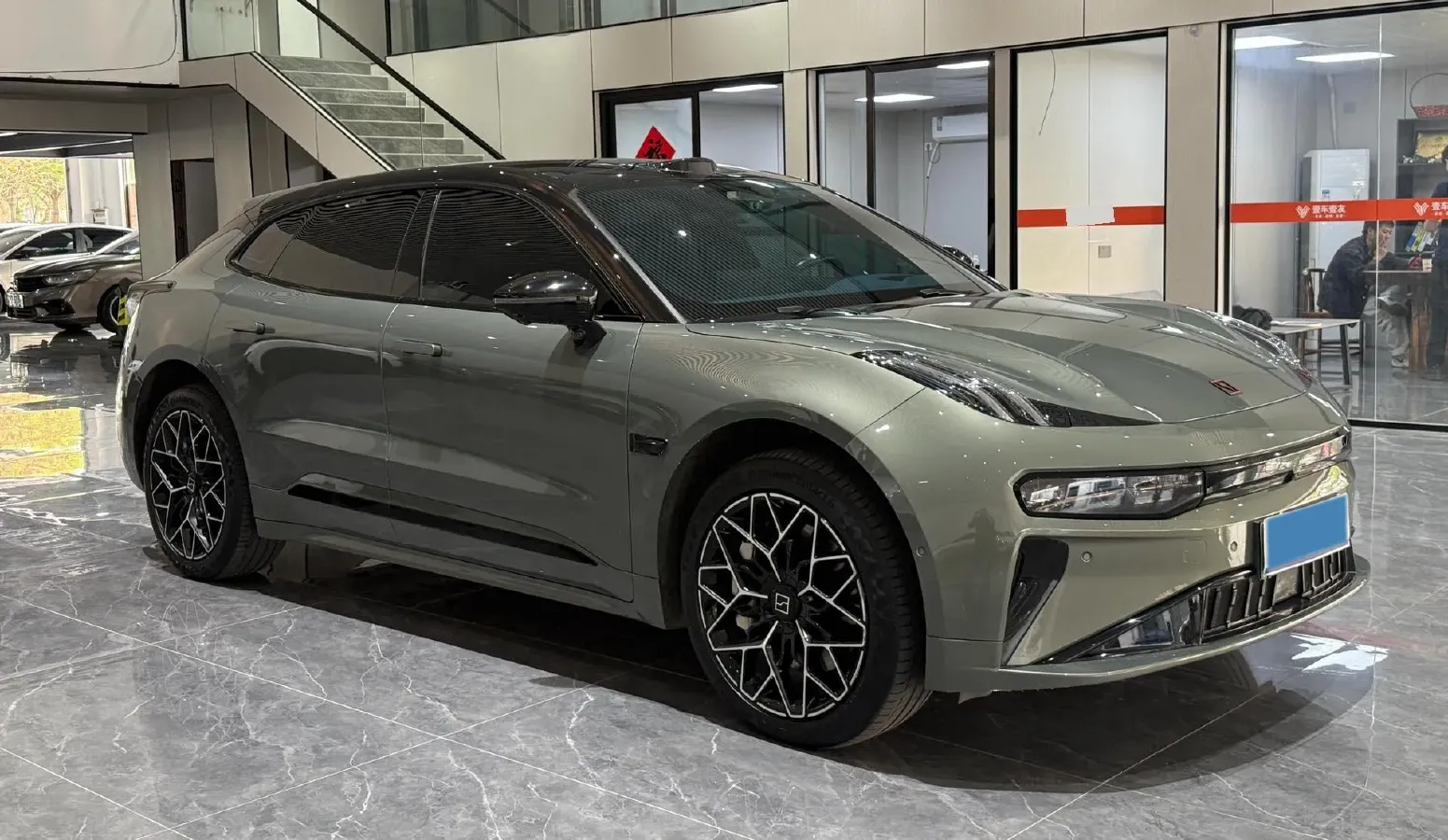 2024 Zeekr 001 BEV 100KWH,autocango,china used car exporter,china ev exporter,chinese used car exporter,chinese used ev exporter