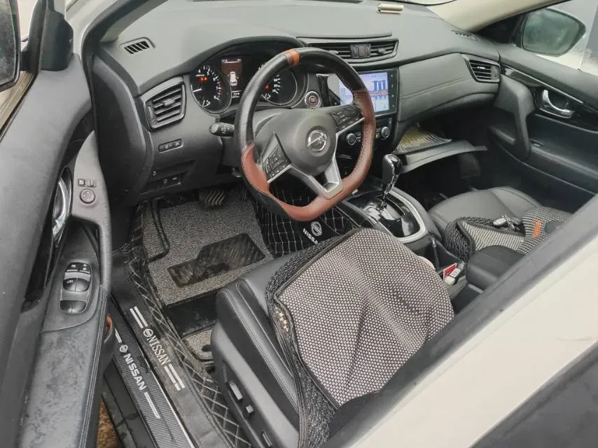 2022 Nissan X-Trail 2.0L 151HP L4 CVT,autocango,china used car exporter,china ev exporter,chinese used car exporter,chinese used ev exporter