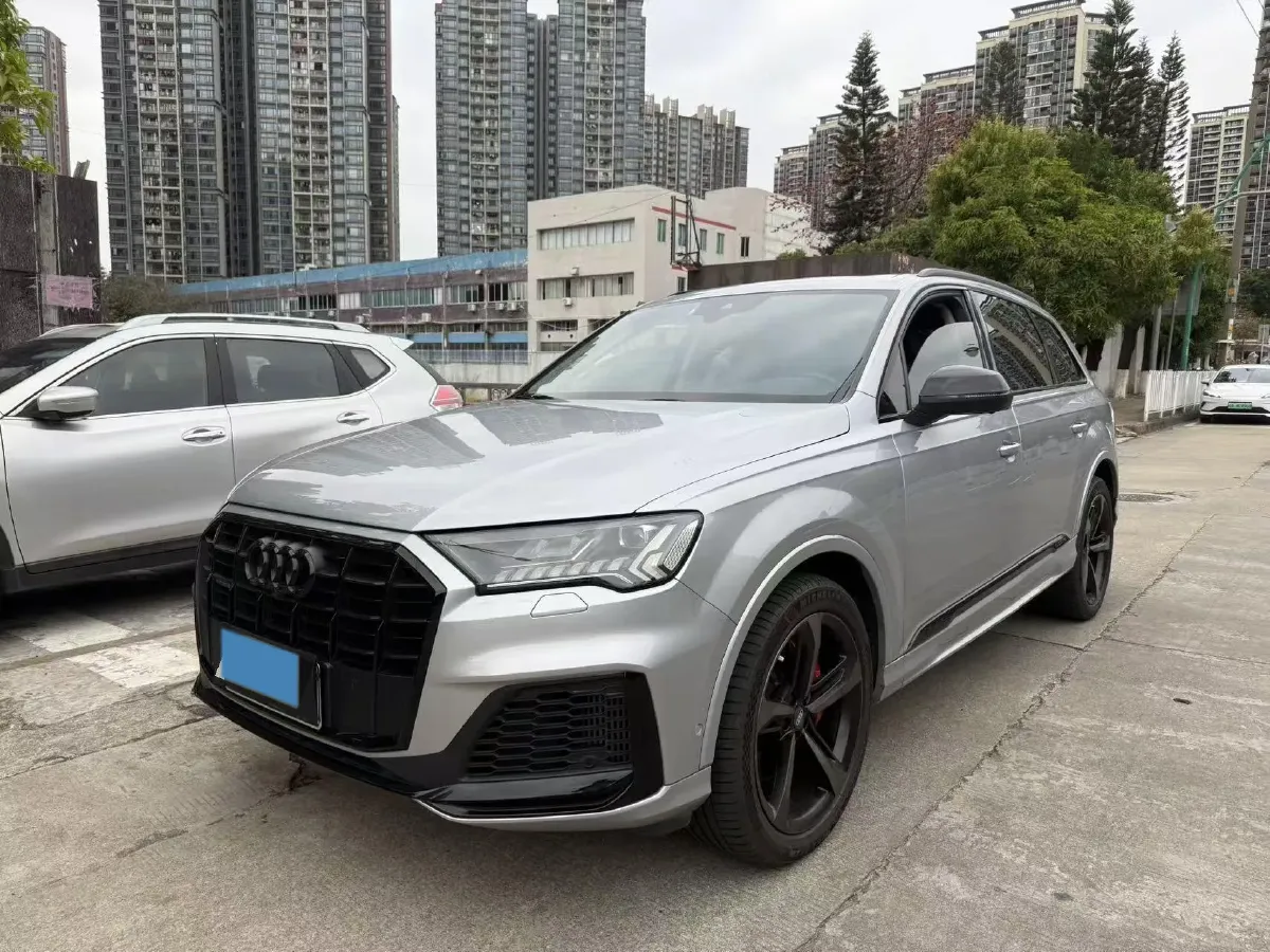 2021 Audi Q7 3.0T 340HP V6 8AT,autocango,china used car exporter,china ev exporter,chinese used car exporter,chinese used ev exporter