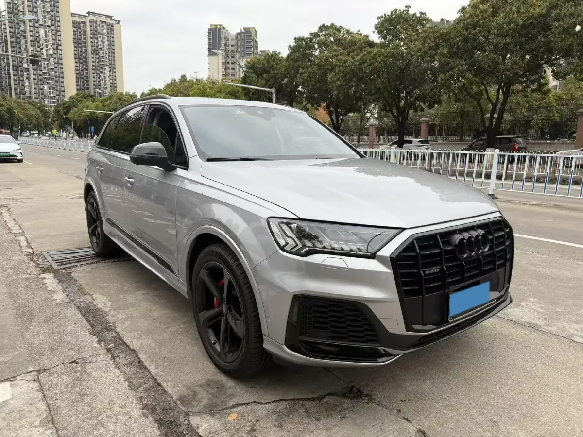 2021 Audi Q7 3.0T 340HP V6 8AT,autocango,china used car exporter,china ev exporter,chinese used car exporter,chinese used ev exporter