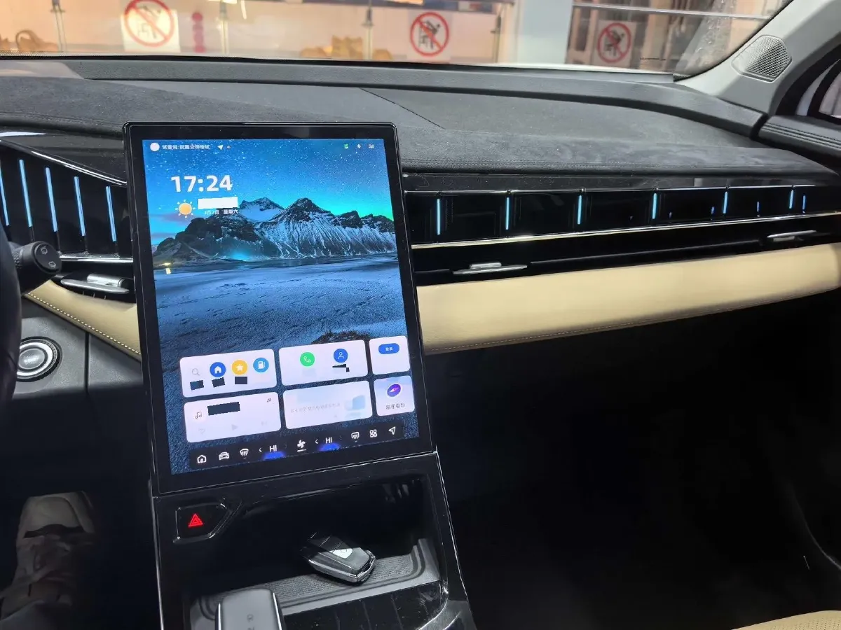 2023 Geely StarRay 1.5T 181HP L4 7DCT,autocango,china used car exporter,china ev exporter,chinese used car exporter,chinese used ev exporter