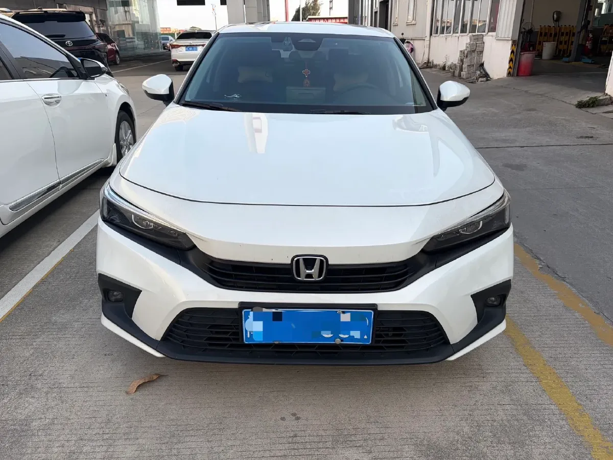 2023 Honda Civic 1.5T 182HP L4 CVT,autocango,china used car exporter,china ev exporter,chinese used car exporter,chinese used ev exporter