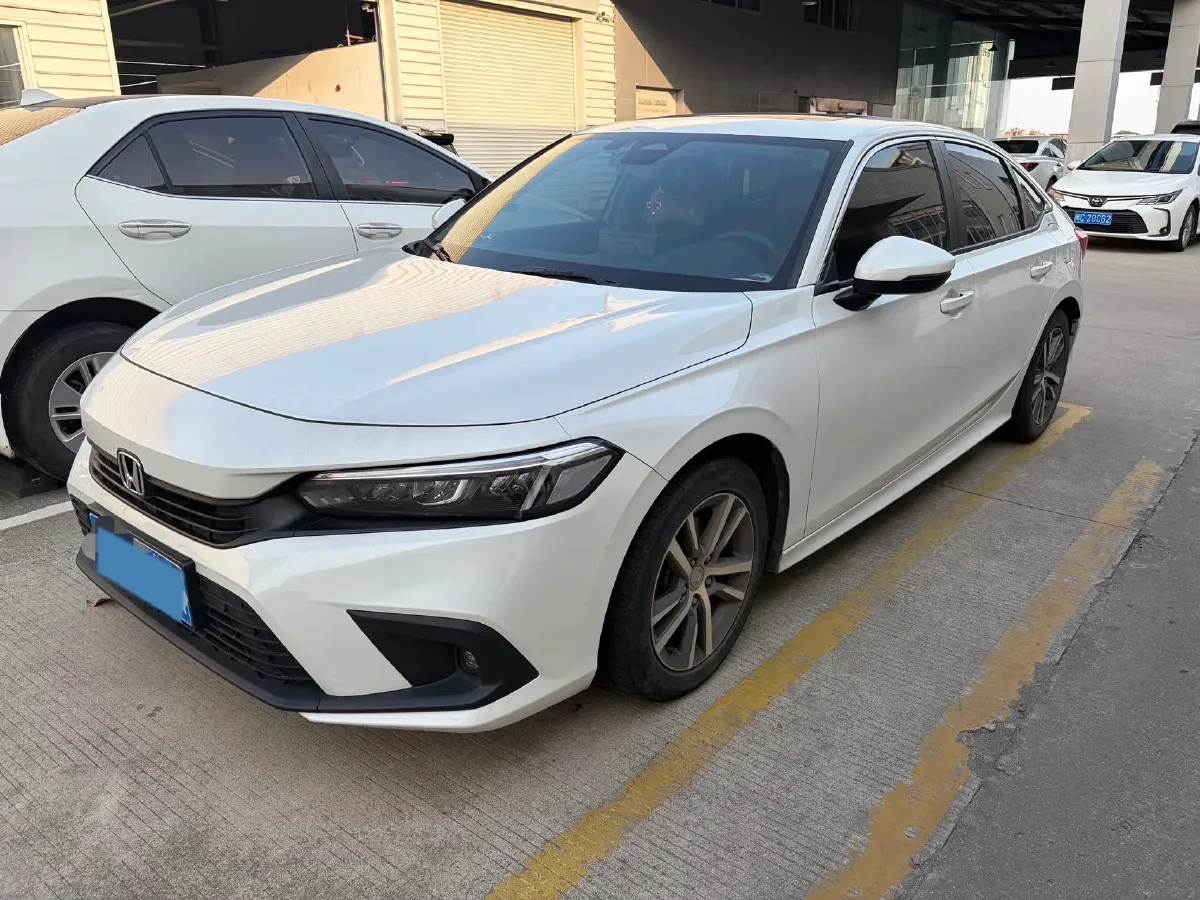 2023 Honda Civic 1.5T 182HP L4 CVT,autocango,china used car exporter,china ev exporter,chinese used car exporter,chinese used ev exporter