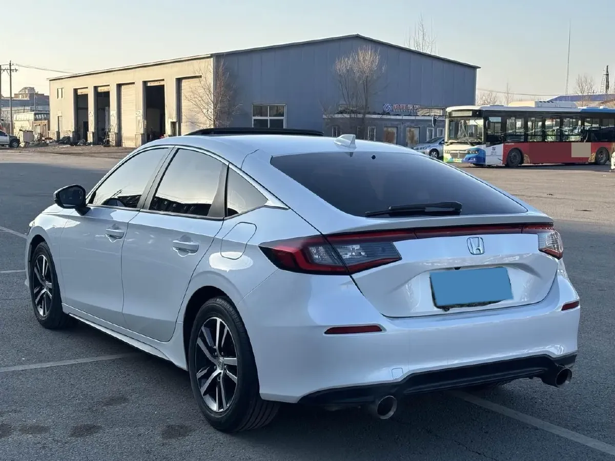 2023 Honda Civic 1.5T 182HP L4 CVT,autocango,china used car exporter,china ev exporter,chinese used car exporter,chinese used ev exporter