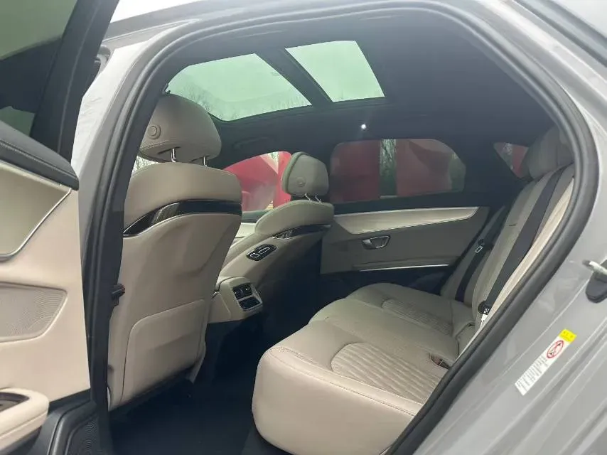 2025 BYD Han 1.5T 156HP L4 E-CVT PHEV,autocango,china used car exporter,china ev exporter,chinese used car exporter,chinese used ev exporter