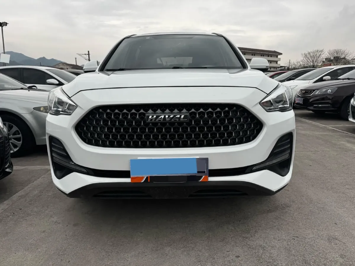 2019 Haval M6 1.5T 150HP L4 7DCT,autocango,china used car exporter,china ev exporter,chinese used car exporter,chinese used ev exporter