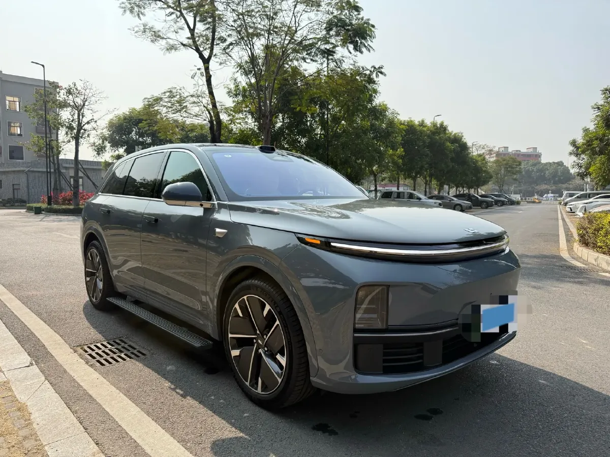 2025 Li L7 Range Extended 154HP REEV,autocango,china used car exporter,china ev exporter,chinese used car exporter,chinese used ev exporter