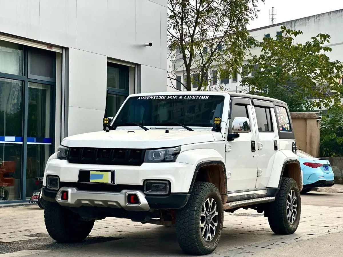 2019 Beijing BJ40 2.3T 231HP L4 6AT,autocango,china used car exporter,china ev exporter,chinese used car exporter,chinese used ev exporter