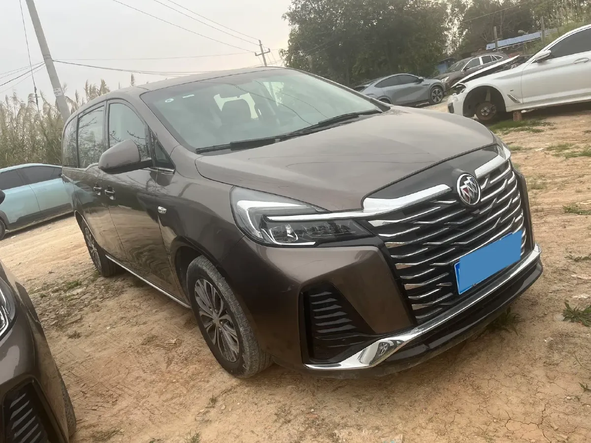 2023 Buick GL8 2.0T 237HP L4 9AT,autocango,china used car exporter,china ev exporter,chinese used car exporter,chinese used ev exporter