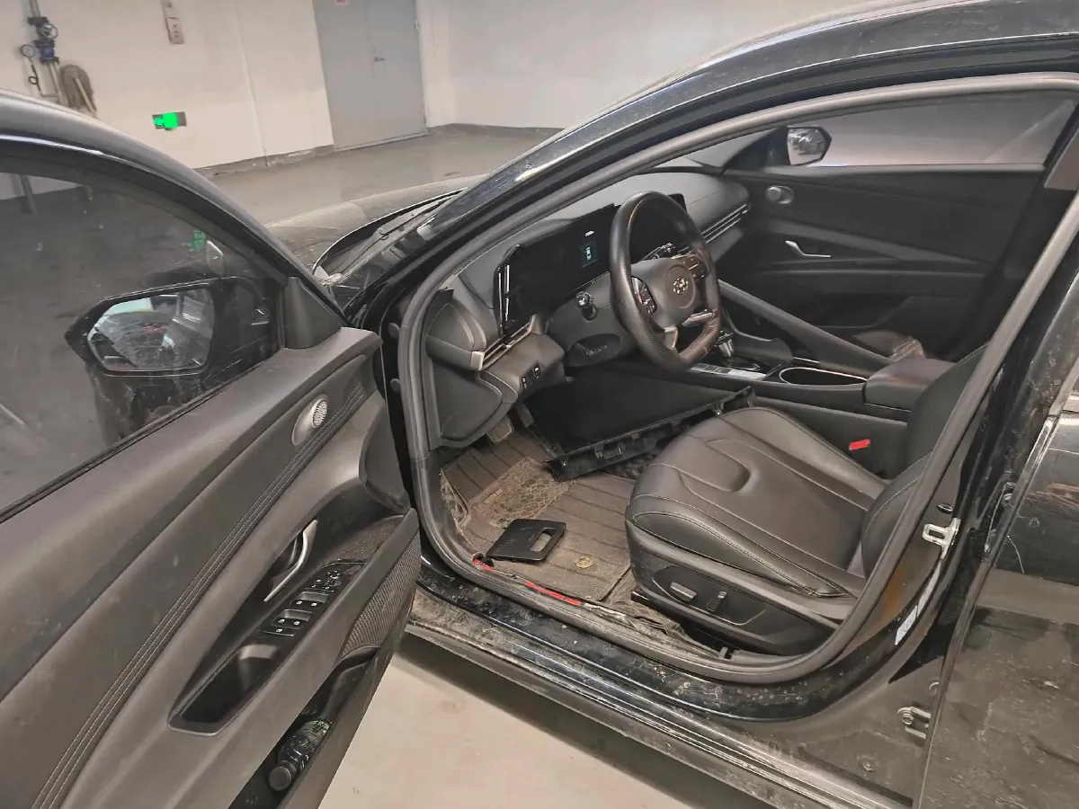 2021 Hyundai Elantra 1.5L 115HP L4 CVT,autocango,china used car exporter,china ev exporter,chinese used car exporter,chinese used ev exporter