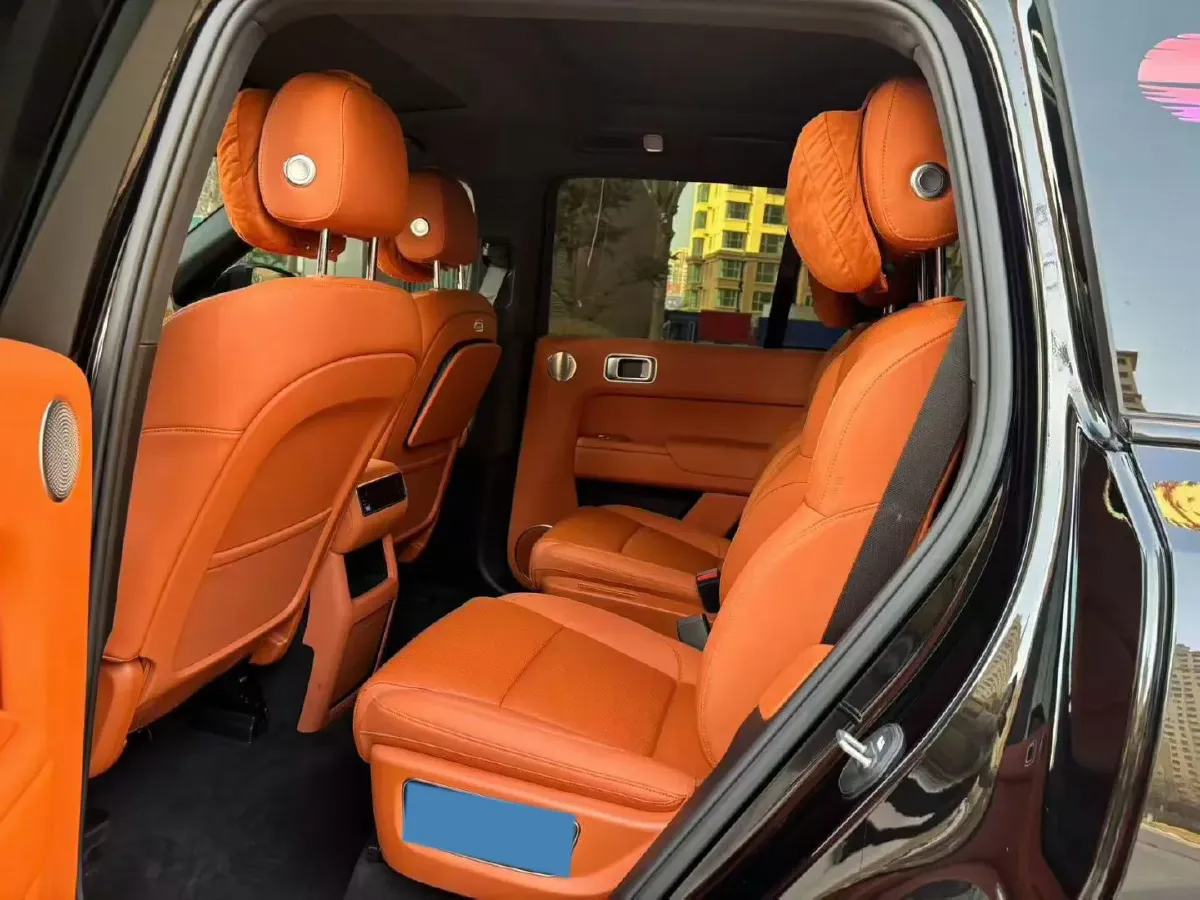 2025 Li L8 Range Extended 154HP REEV,autocango,china used car exporter,china ev exporter,chinese used car exporter,chinese used ev exporter