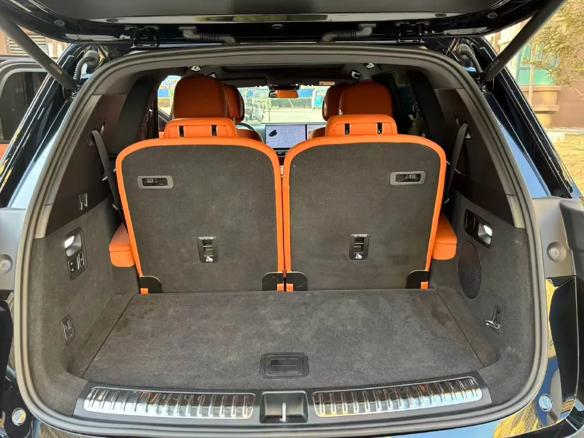 2025 Li L8 Range Extended 154HP REEV,autocango,china used car exporter,china ev exporter,chinese used car exporter,chinese used ev exporter