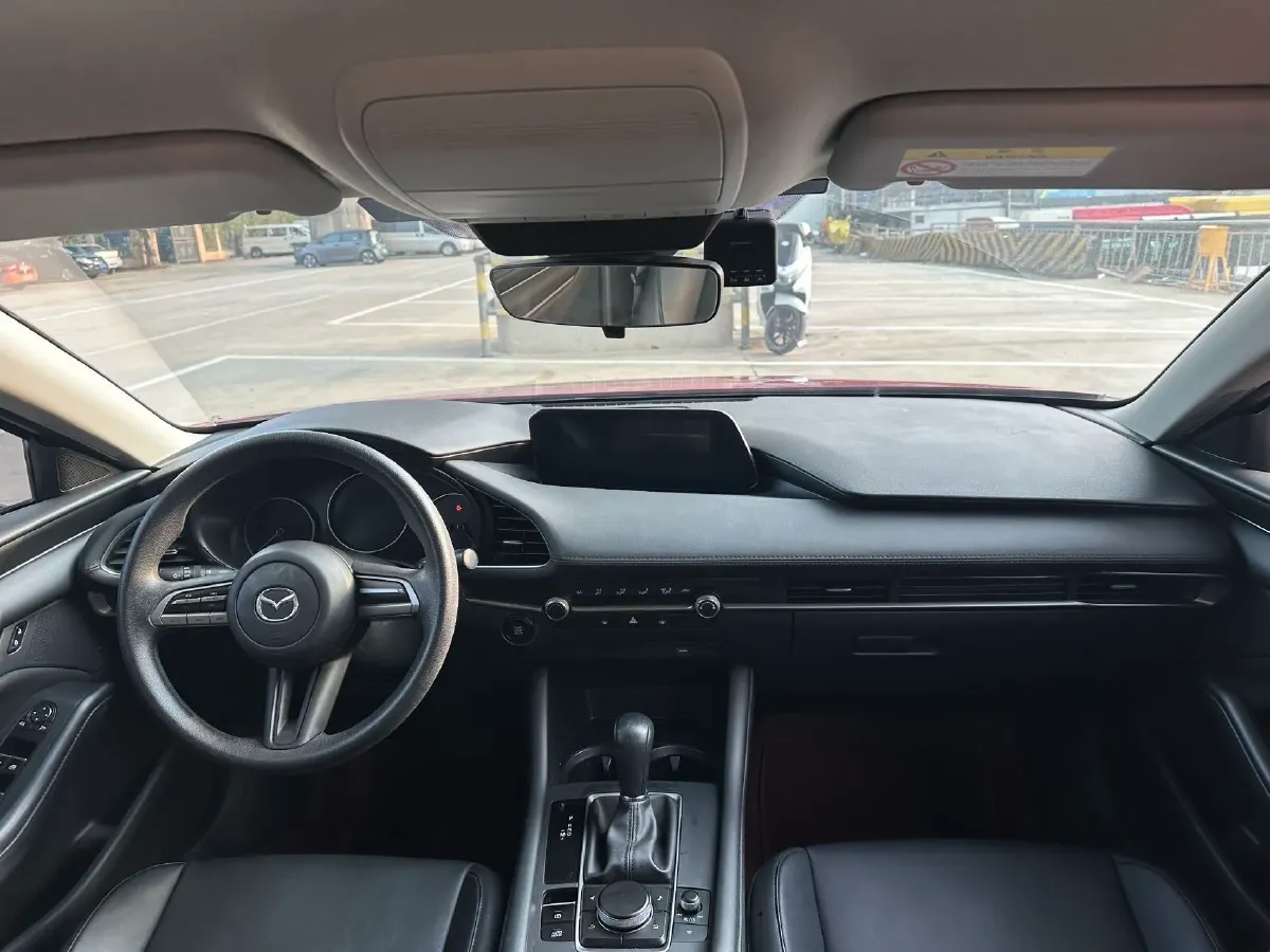 2021 Mazda 3 Axela 1.5L 117HP L4 6AT,autocango,china used car exporter,china ev exporter,chinese used car exporter,chinese used ev exporter