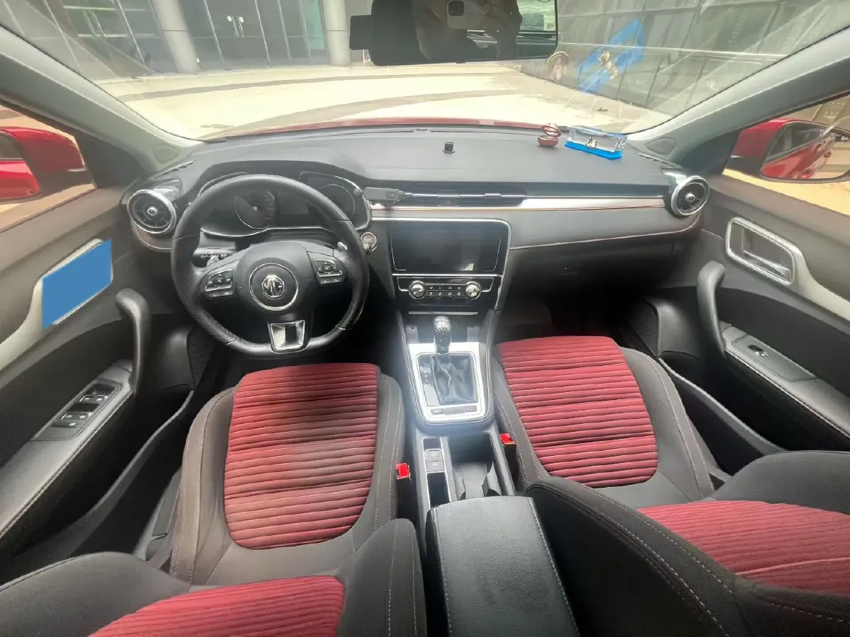 2019 MAXUS D60 1.5T 169HP L4 7DCT,autocango,china used car exporter,china ev exporter,chinese used car exporter,chinese used ev exporter