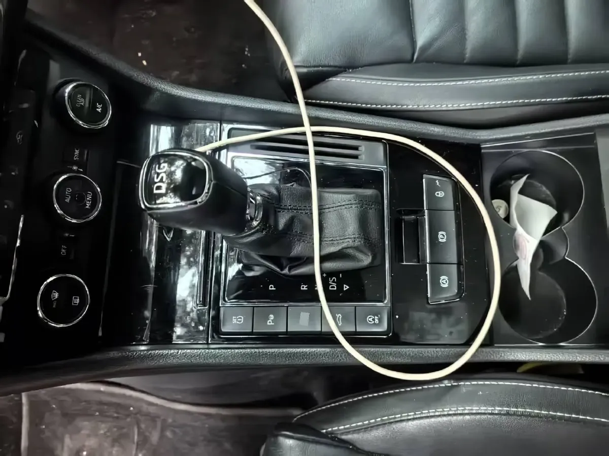 2018 Skoda Kodiak 1.8T 180HP L4 7DCT,autocango,china used car exporter,china ev exporter,chinese used car exporter,chinese used ev exporter