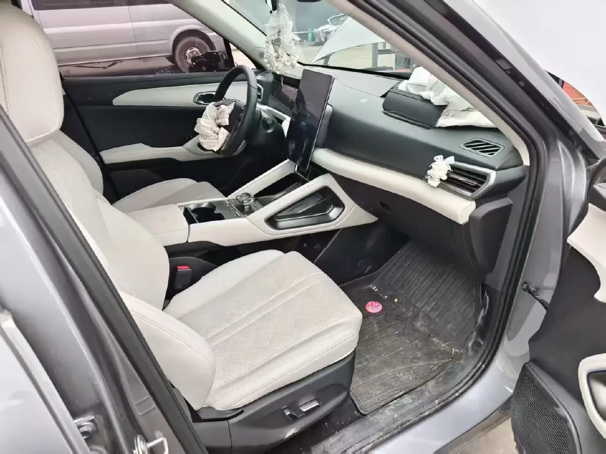 2024 BYD YuanUP BEV 45.12KWH,autocango,china used car exporter,china ev exporter,chinese used car exporter,chinese used ev exporter