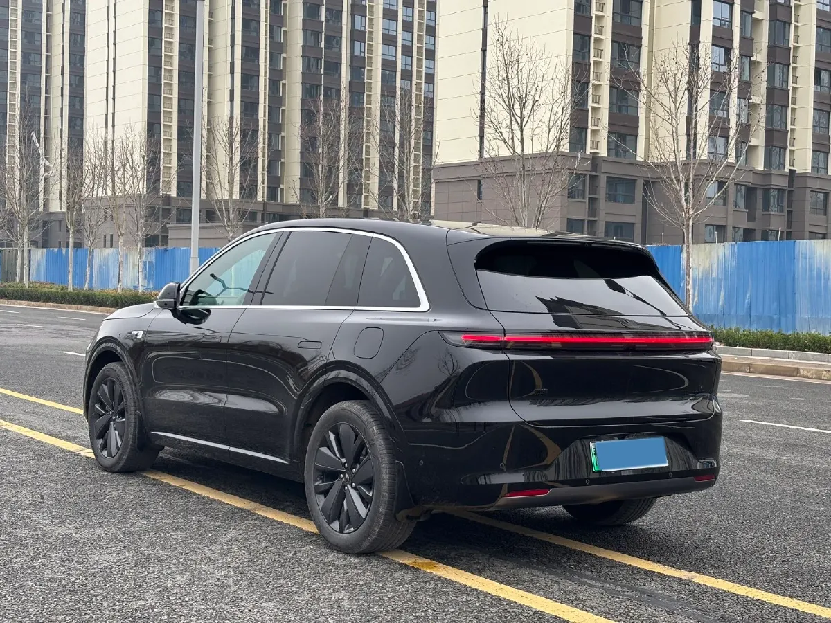2025 Li L6 Range Extended 154HP L4 REEV,autocango,china used car exporter,china ev exporter,chinese used car exporter,chinese used ev exporter