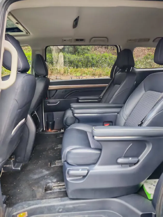 2023 GAC Trumpchi M8 2.0T 252HP L4 8AT,autocango,china used car exporter,china ev exporter,chinese used car exporter,chinese used ev exporter