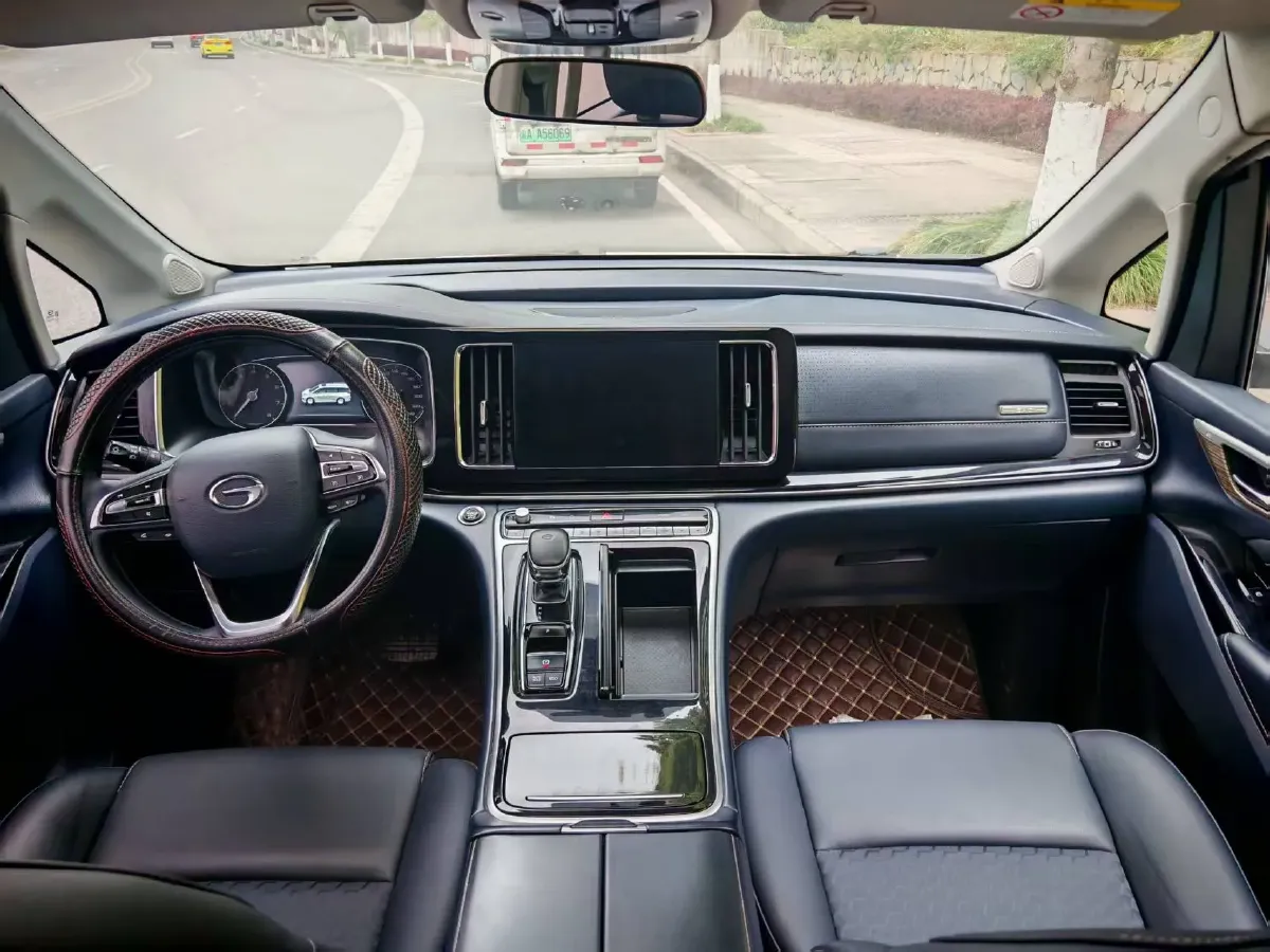 2023 GAC Trumpchi M8 2.0T 252HP L4 8AT,autocango,china used car exporter,china ev exporter,chinese used car exporter,chinese used ev exporter