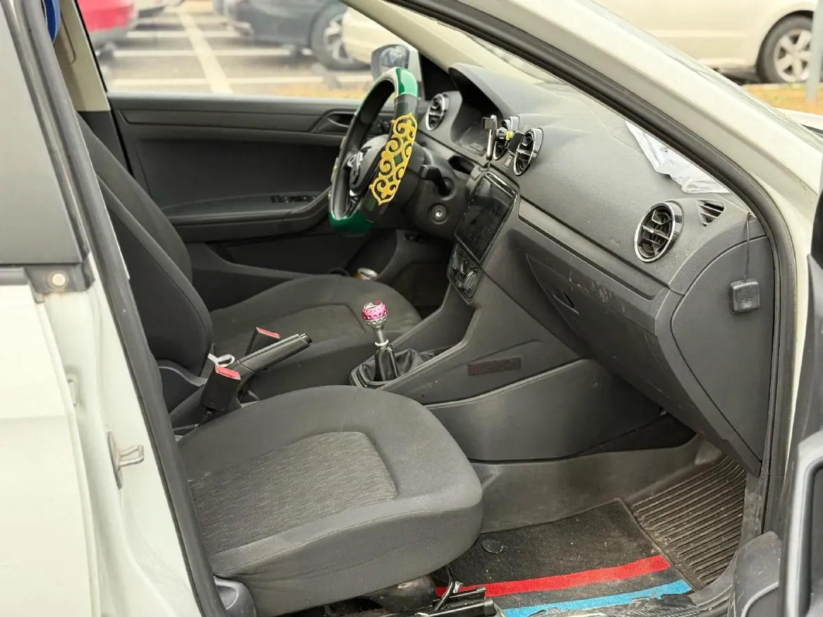 2019 Jetta VA3 1.5L 112HP L4 5MT,autocango,china used car exporter,china ev exporter,chinese used car exporter,chinese used ev exporter