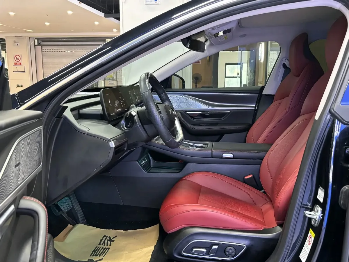 2023 Xpeng P7 BEV 86.2KWH,autocango,china used car exporter,china ev exporter,chinese used car exporter,chinese used ev exporter